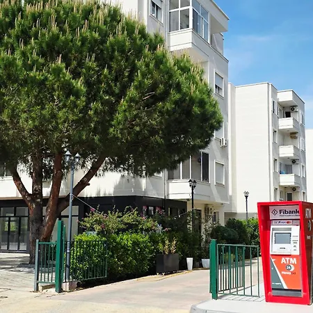 Modus Mare Gjiri I Lalzit Plazhi San Pietro