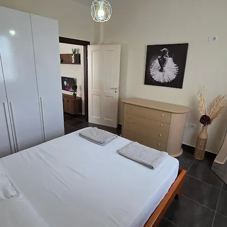 Modus Mare Gjiri I Lalzit Apartmán