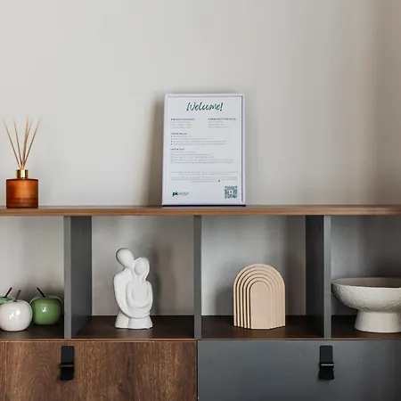 The Seabreeze By Pikhost Apartamento