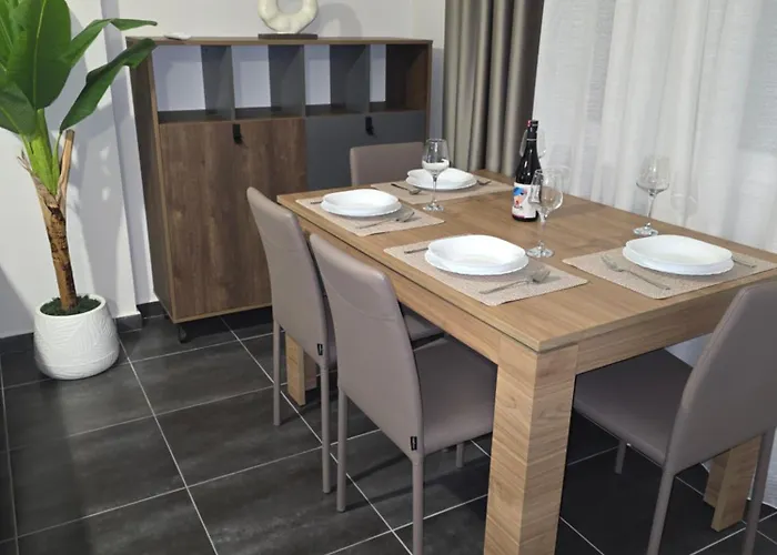 The Seabreeze By Pikhost * Plazhi San Pietro