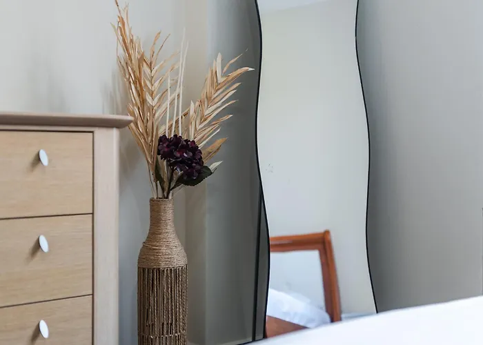 The Seabreeze By Pikhost Apartamento