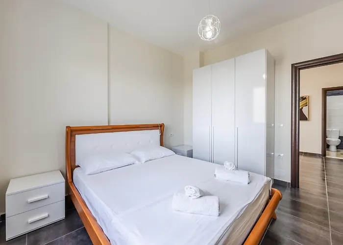 The Seabreeze By Pikhost