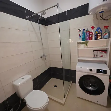 Modus Mare Gjiri I Lalzit