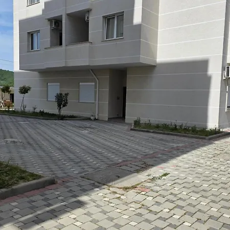 Modus Mare Gjiri I Lalzit Plazhi San Pietro