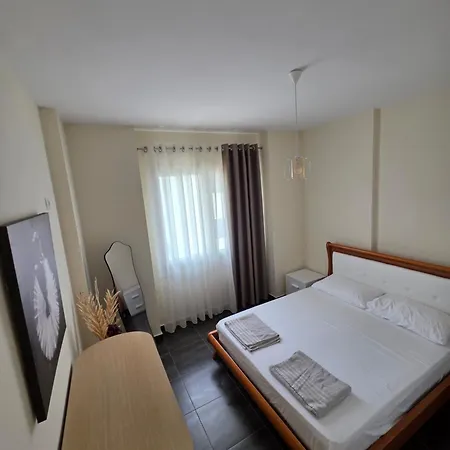 Modus Mare Gjiri I Lalzit * Plazhi San Pietro