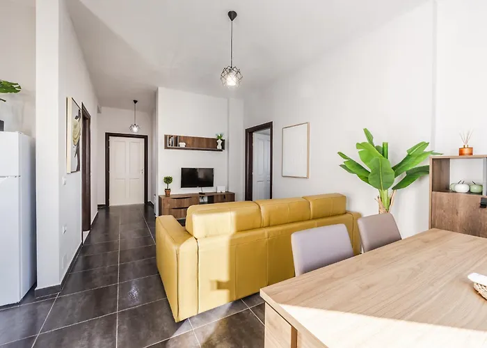 The Seabreeze By Pikhost *